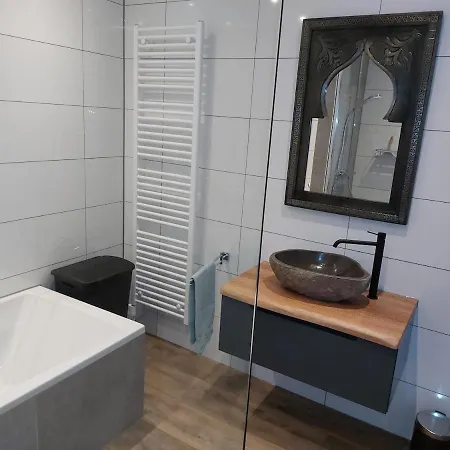 Luxe Vakantiebungalow Casa Anstelvallei * Kerkrade