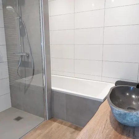 Luxe Vakantiebungalow Casa Anstelvallei * Kerkrade